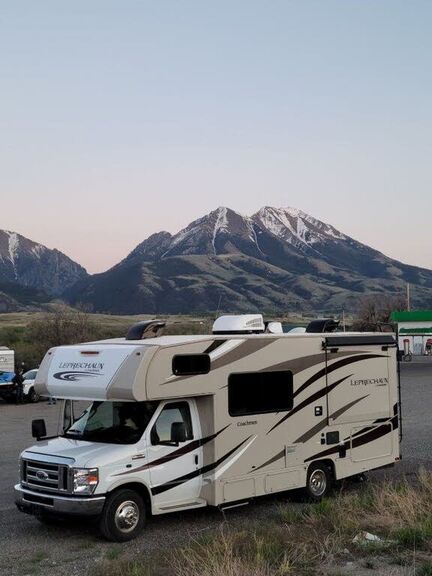 Ford E-350