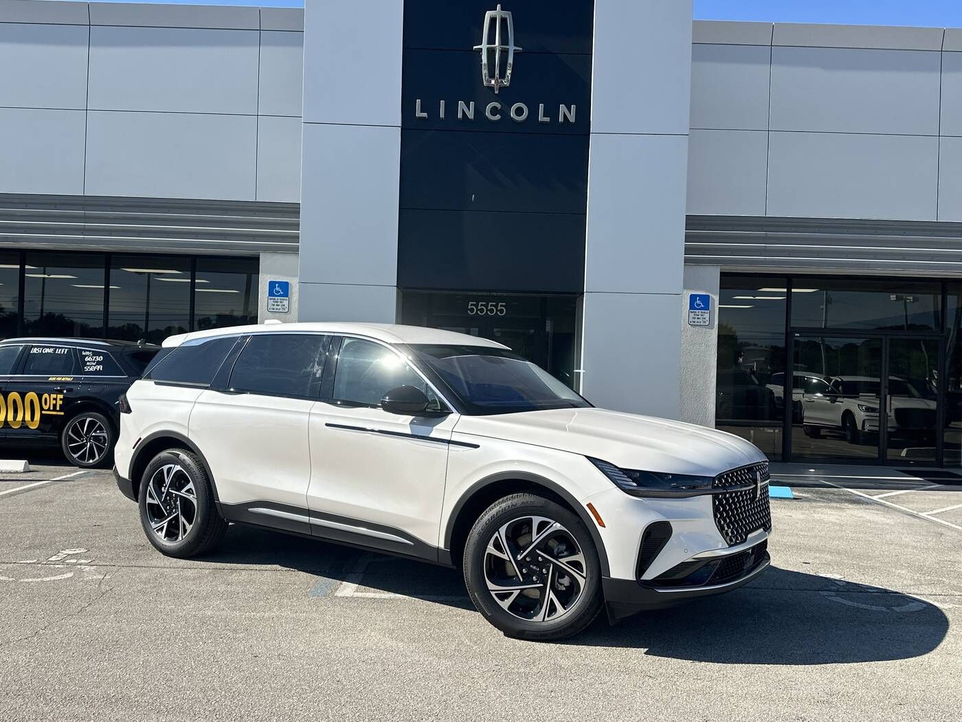 2026 LINCOLN Nautilus