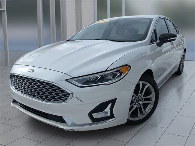 2019 FORD Fusion