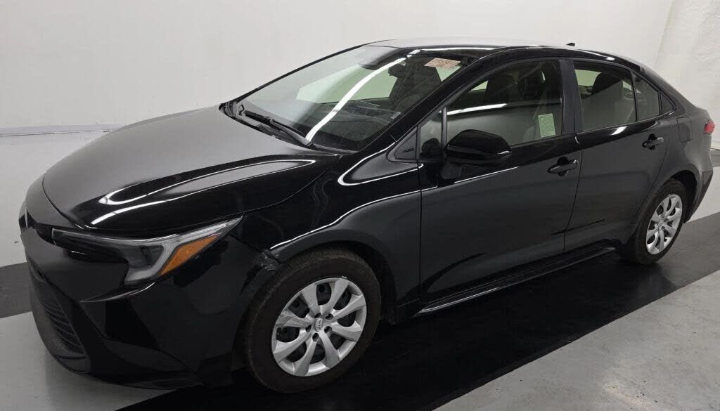 2023 TOYOTA Corolla