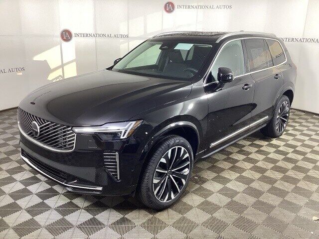 2026 VOLVO XC90