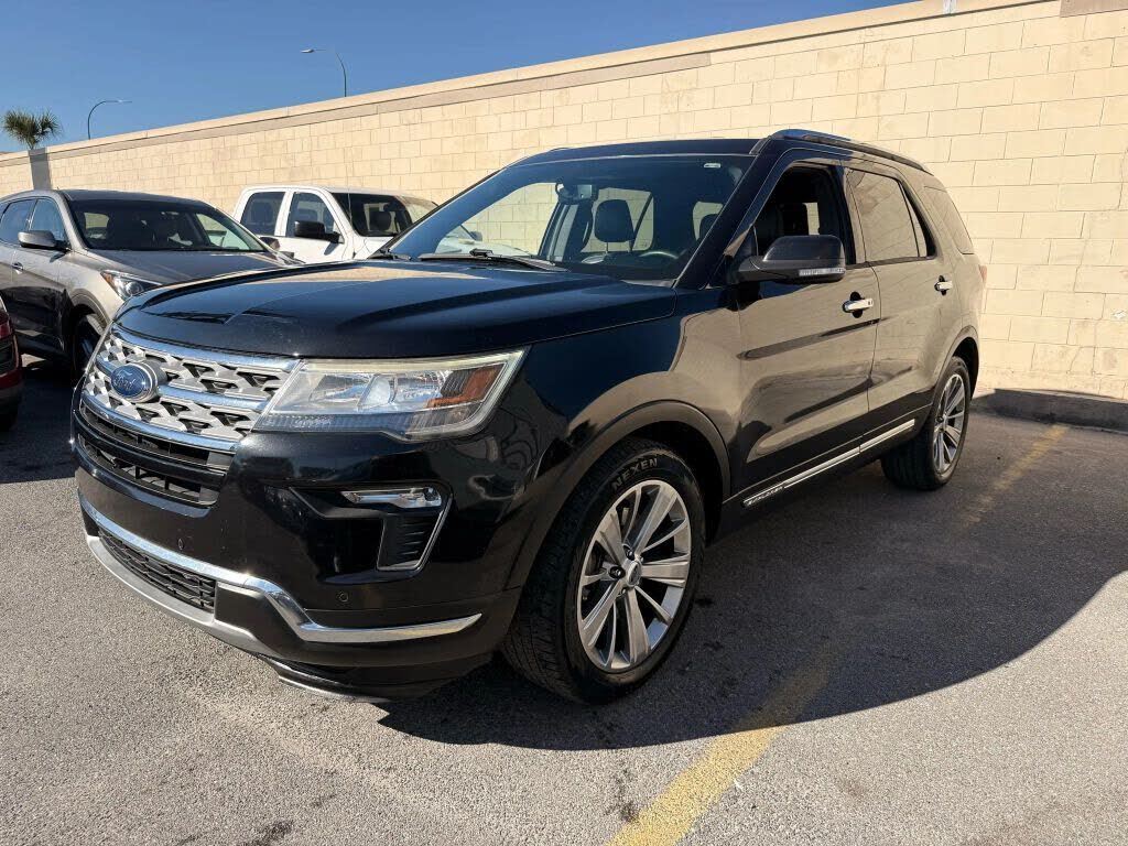 2019 FORD Explorer