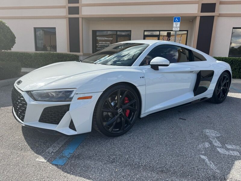 2021 Audi R8