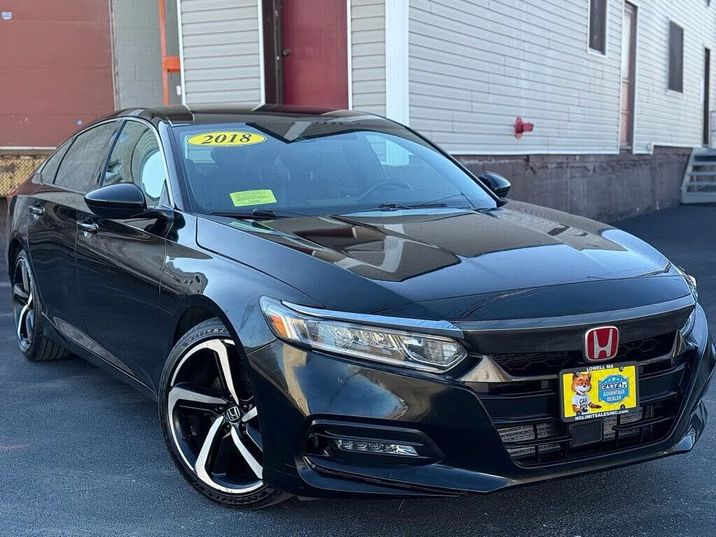 2018 HONDA Accord