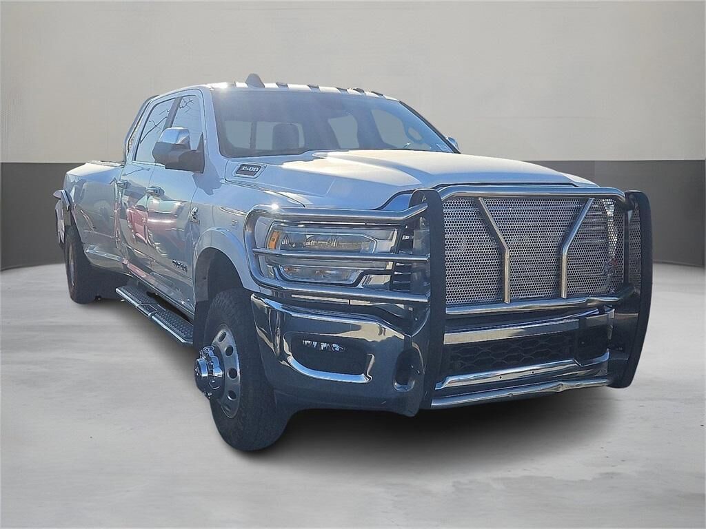 2021 RAM 3500
