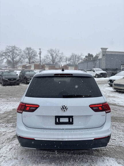 2018 VOLKSWAGEN Tiguan