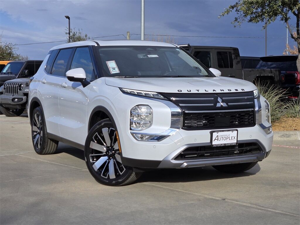 2026 MITSUBISHI Outlander
