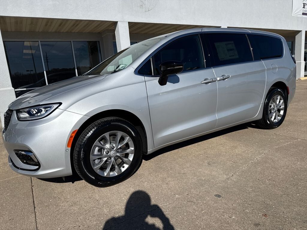 2026 CHRYSLER Pacifica