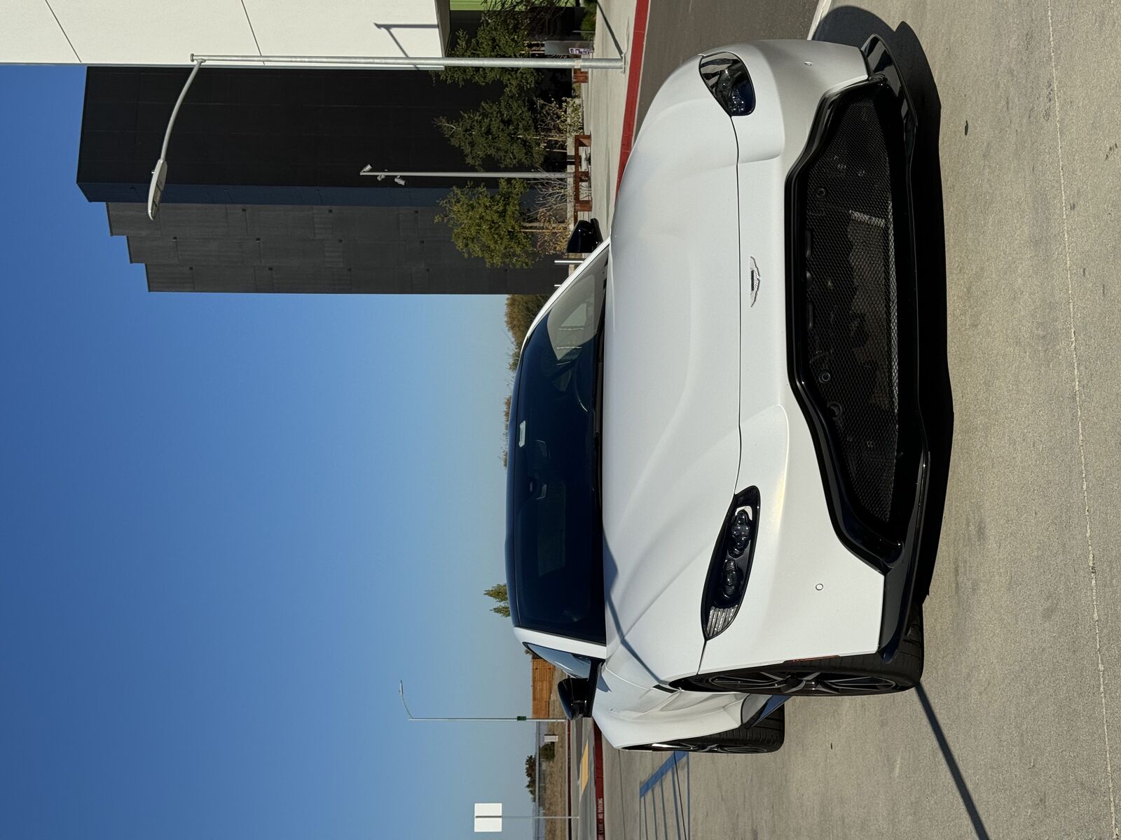 2019 ASTON MARTIN V8 Vantage