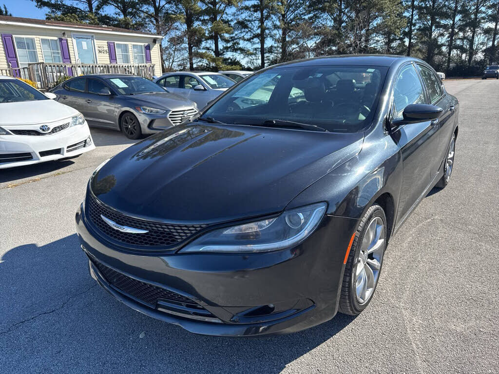 2016 CHRYSLER 200