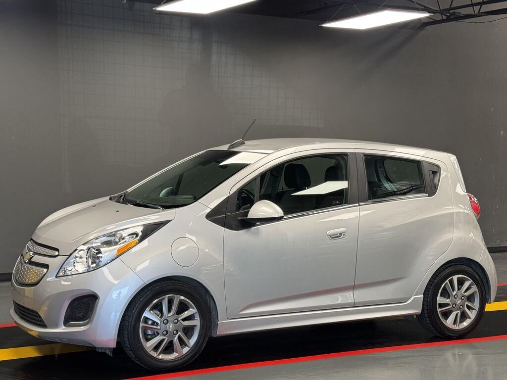 2016 CHEVROLET Spark