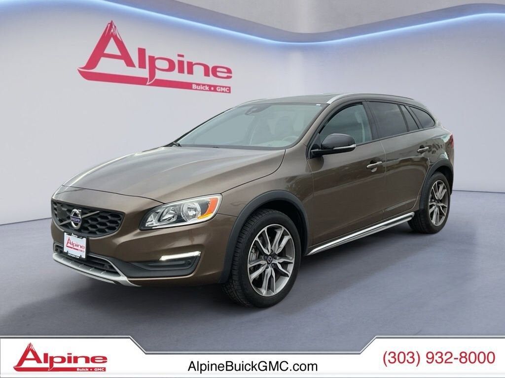 2018 VOLVO V60