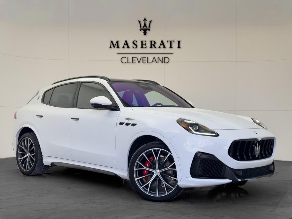 2024 MASERATI Grecale