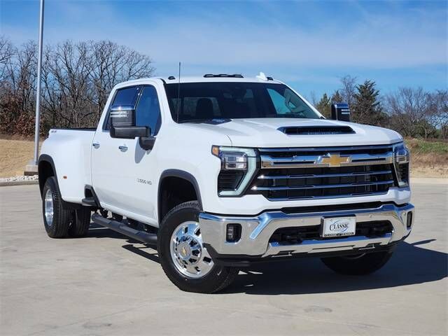 2026 CHEVROLET Silverado HD