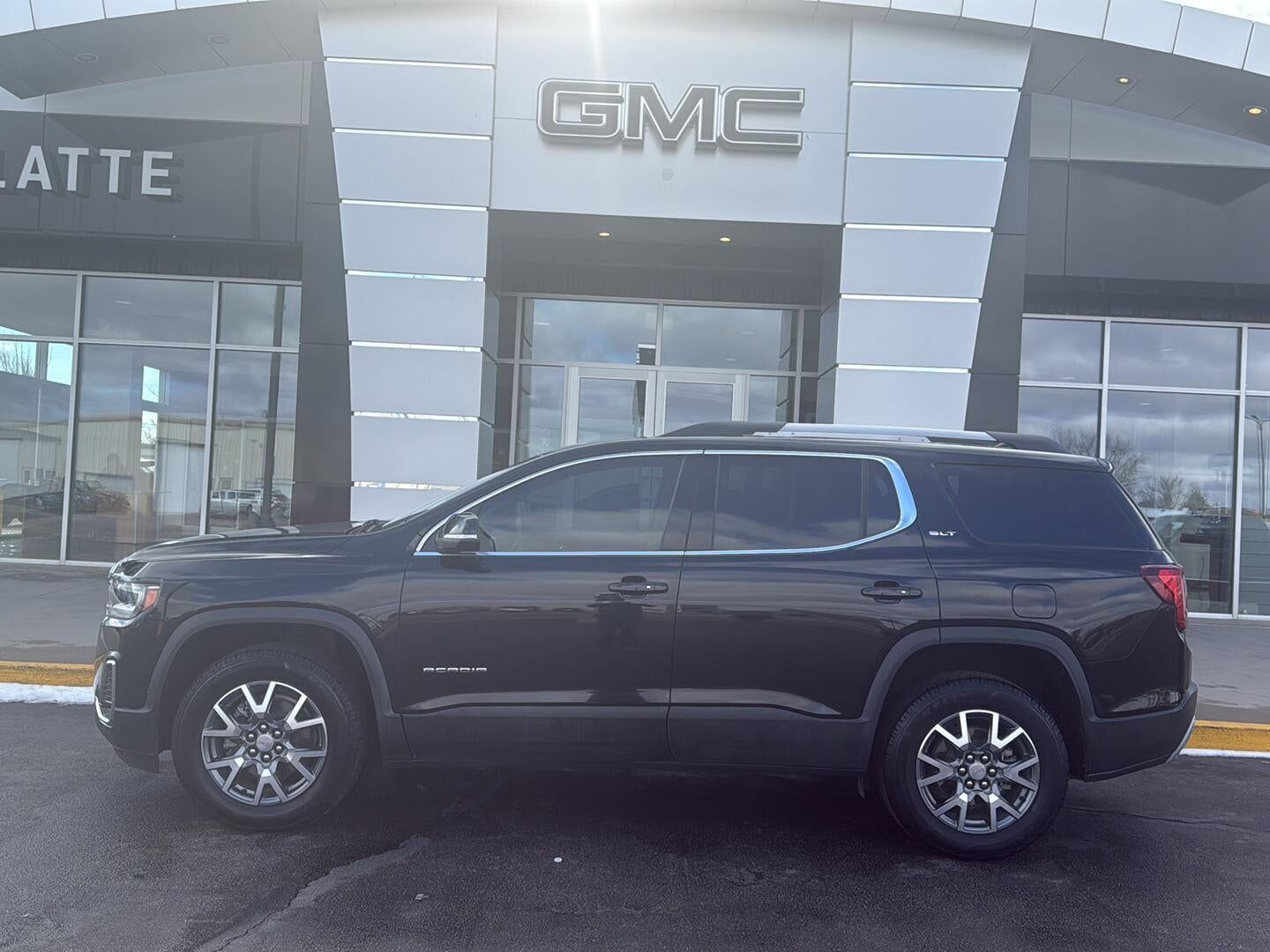 2023 GMC Acadia