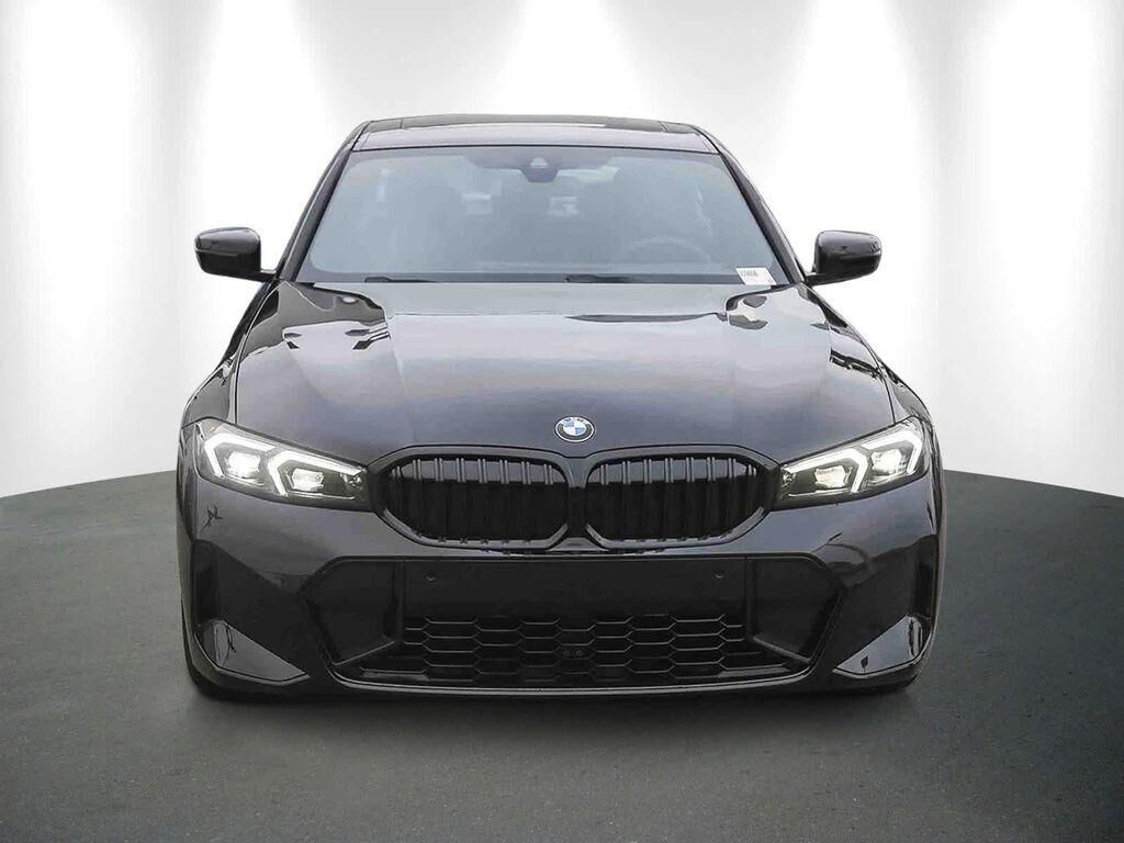 2026 BMW 330i