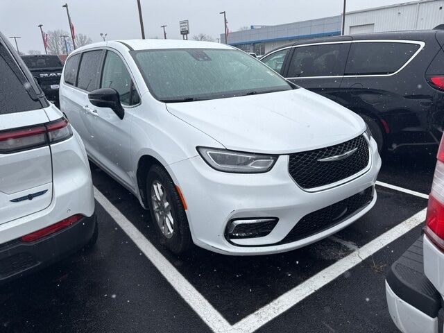 2024 CHRYSLER Pacifica