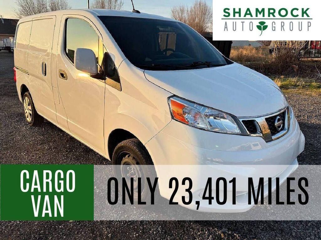 2018 NISSAN NV200