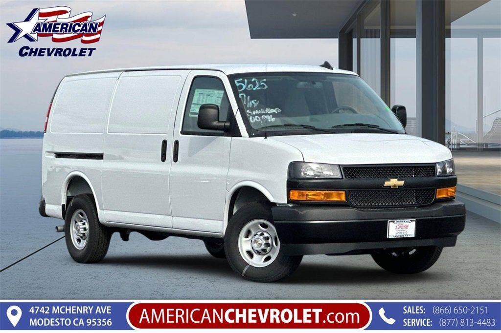 2025 CHEVROLET Express