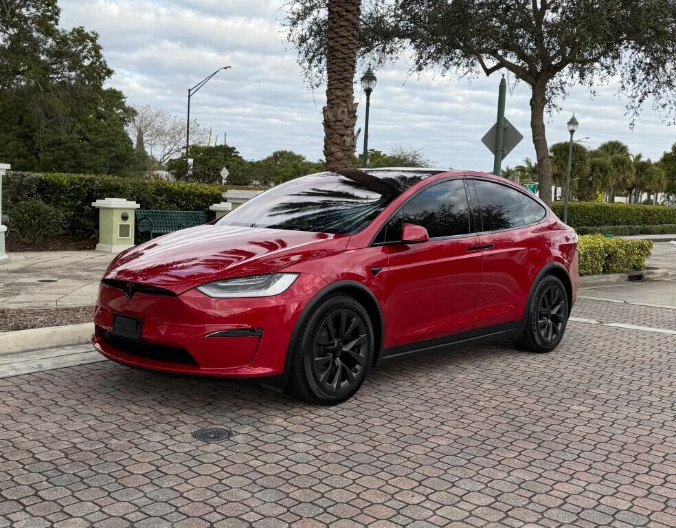 2022 TESLA Model X
