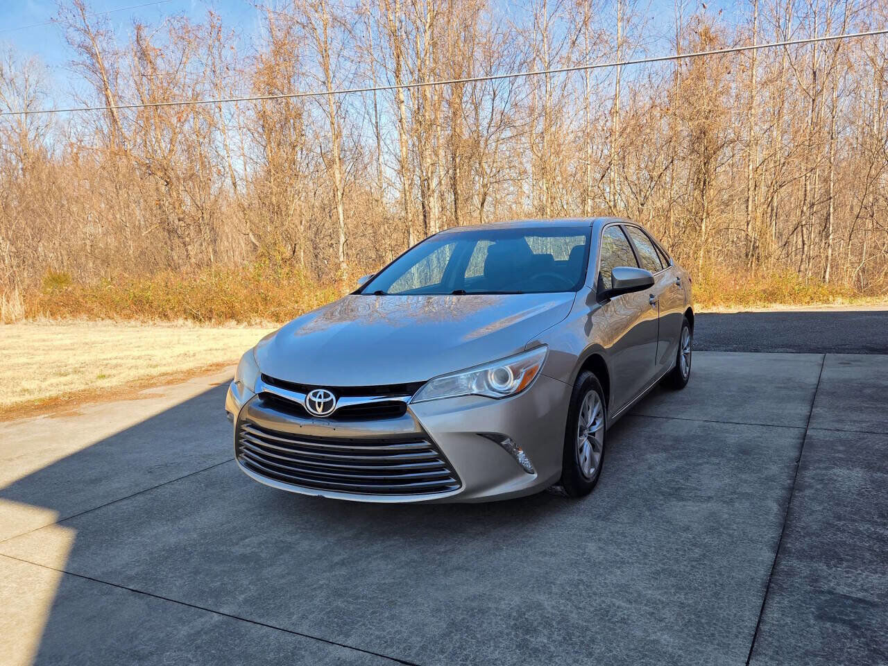 2016 TOYOTA Camry