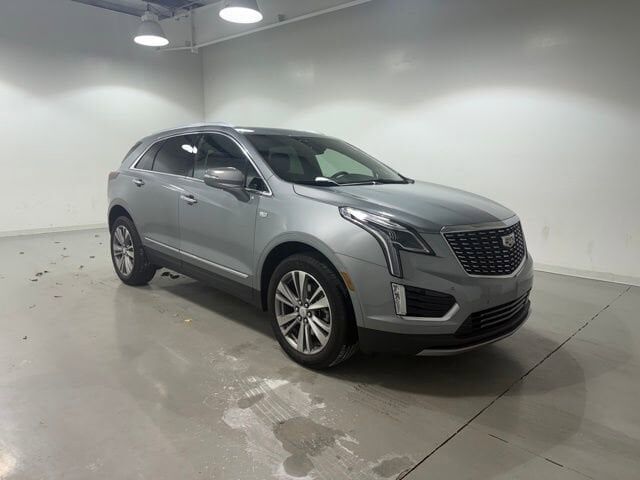 2025 CADILLAC XT5