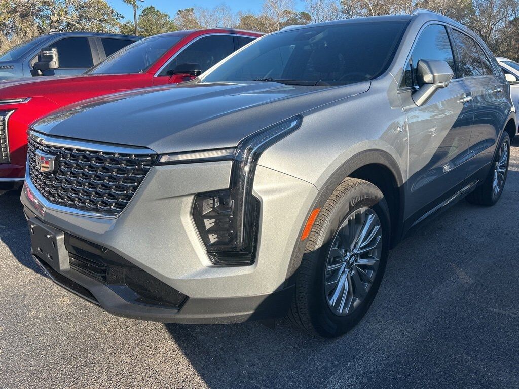 2025 CADILLAC XT4