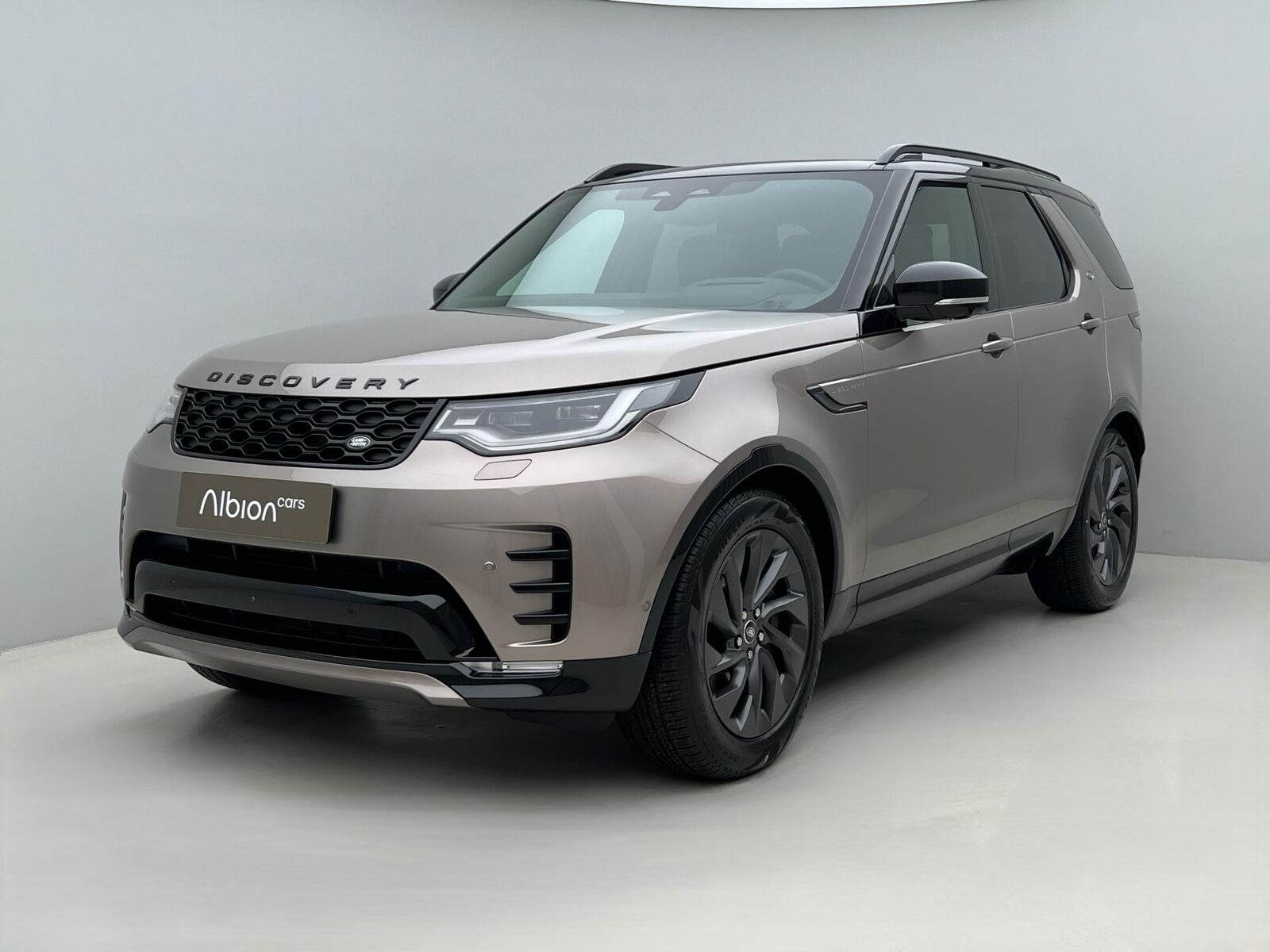 2026 LAND ROVER Discovery