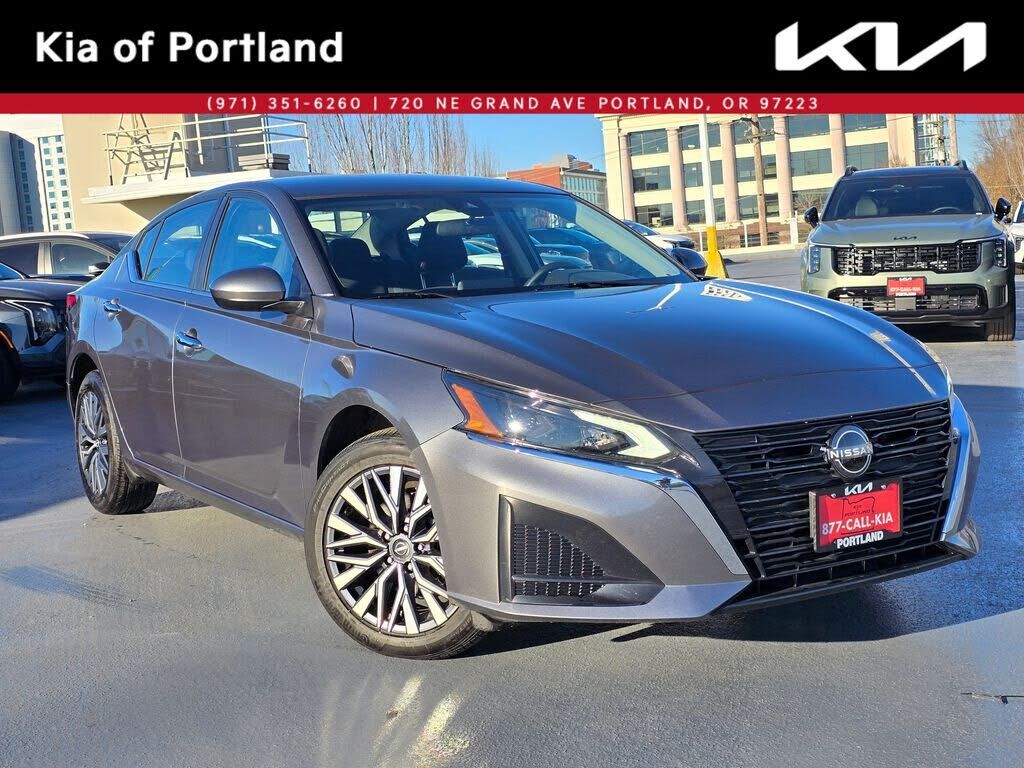 2023 NISSAN Altima
