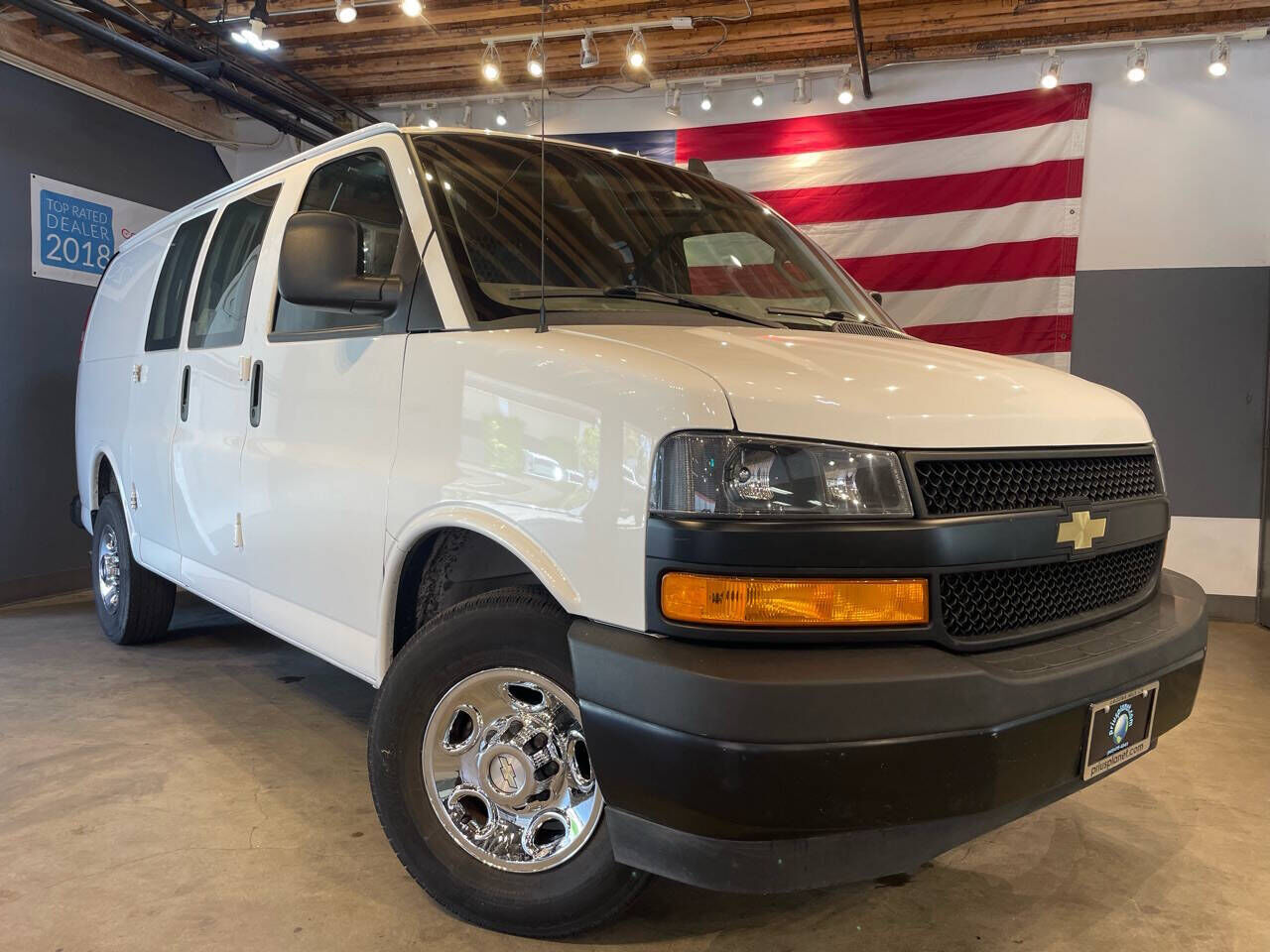 2022 CHEVROLET Express