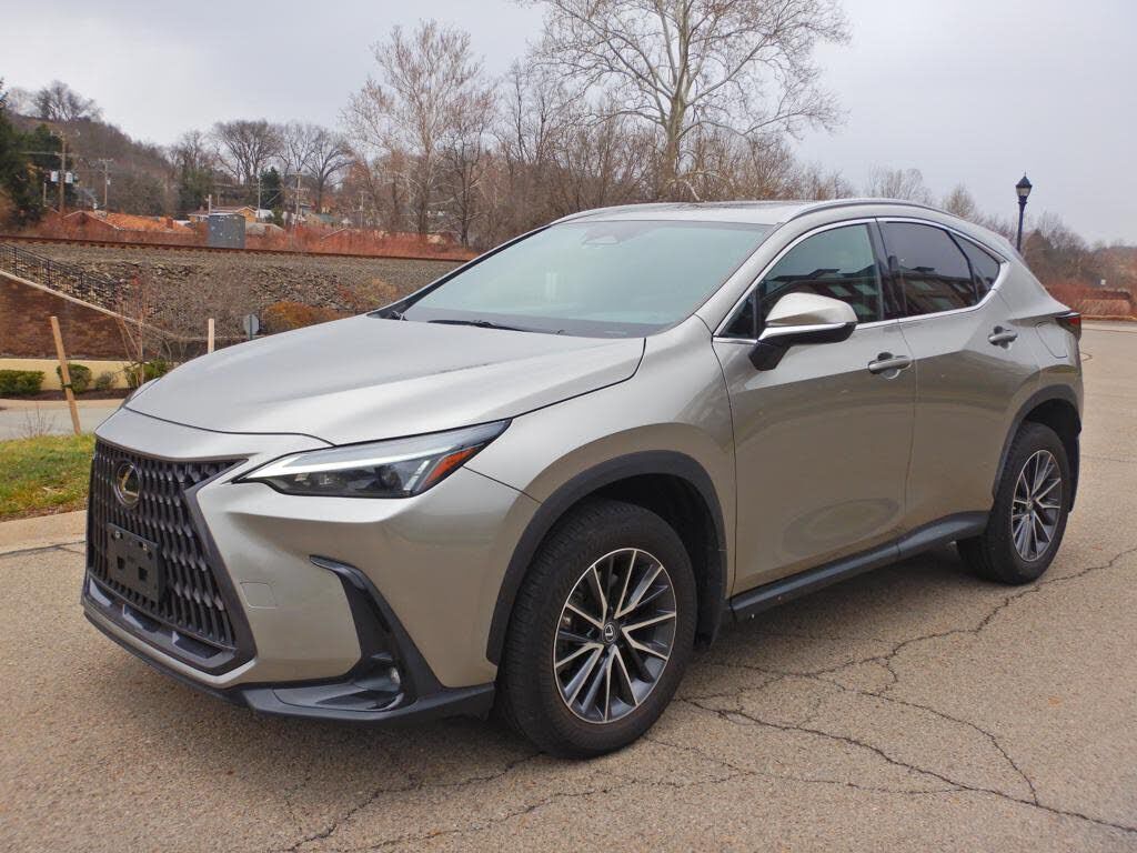 2022 LEXUS NX