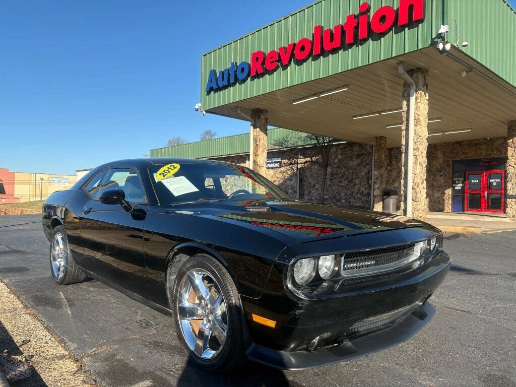 2012 DODGE Challenger