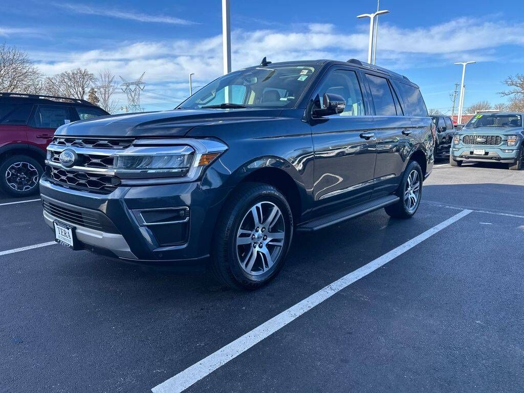 2024 FORD Expedition