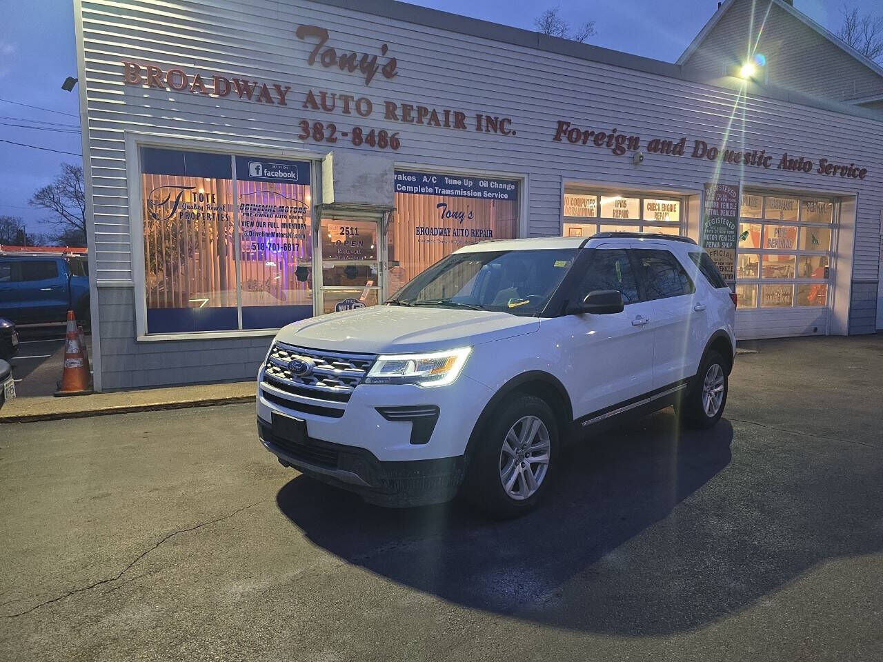2018 FORD Explorer
