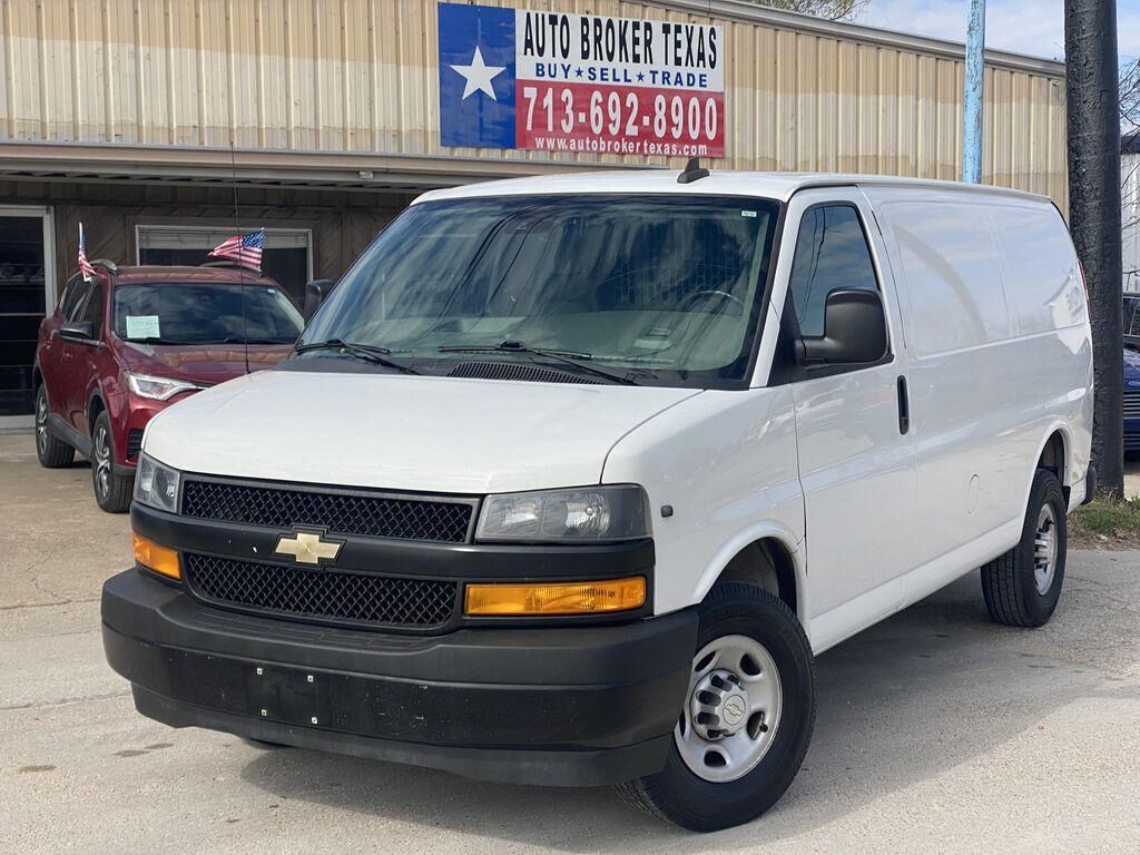 2019 CHEVROLET Express