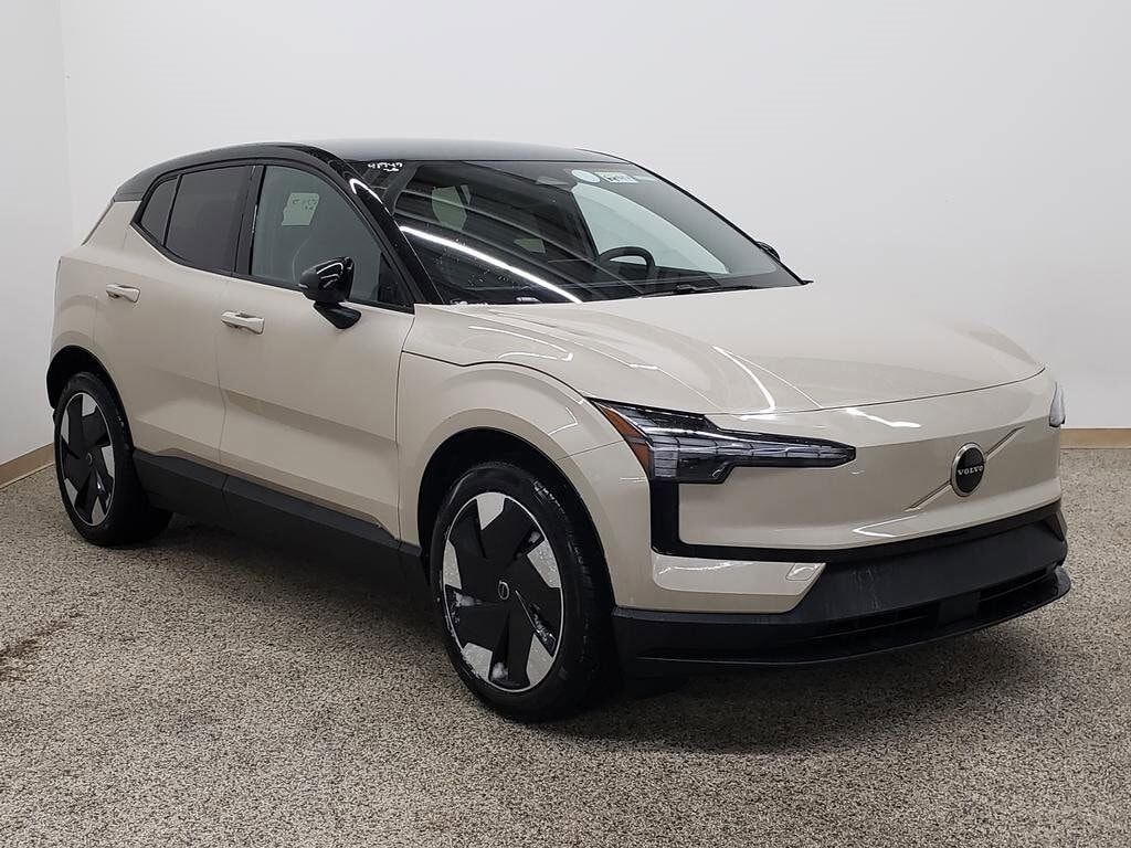 2026 VOLVO EX30