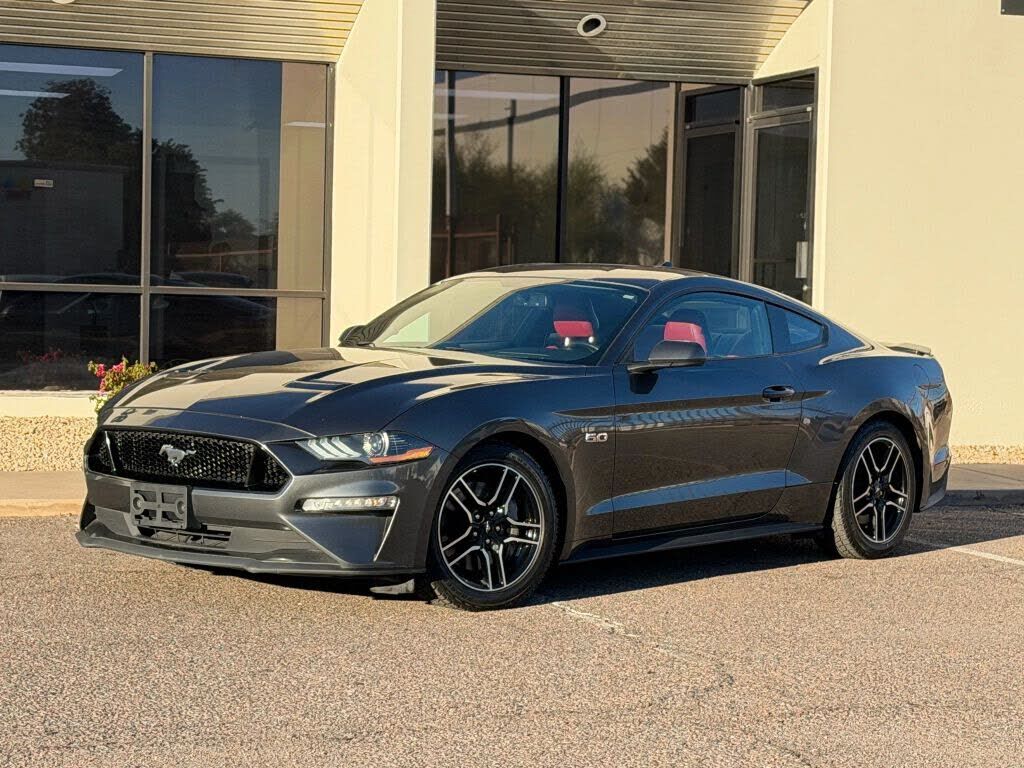 2020 FORD Mustang