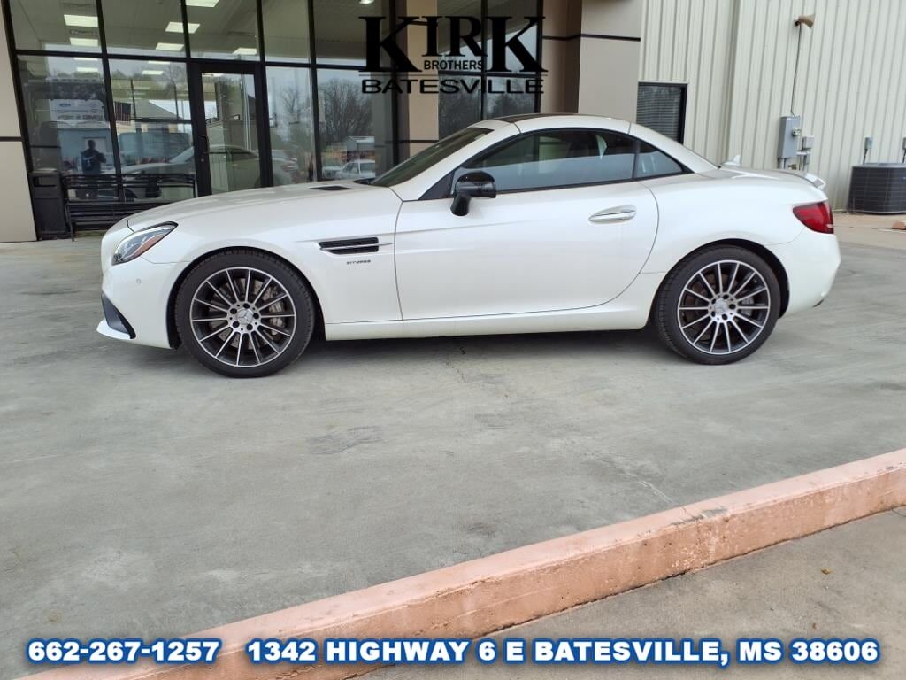 2020 MERCEDES-BENZ SLC-Class