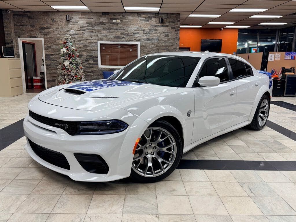 2020 DODGE Charger