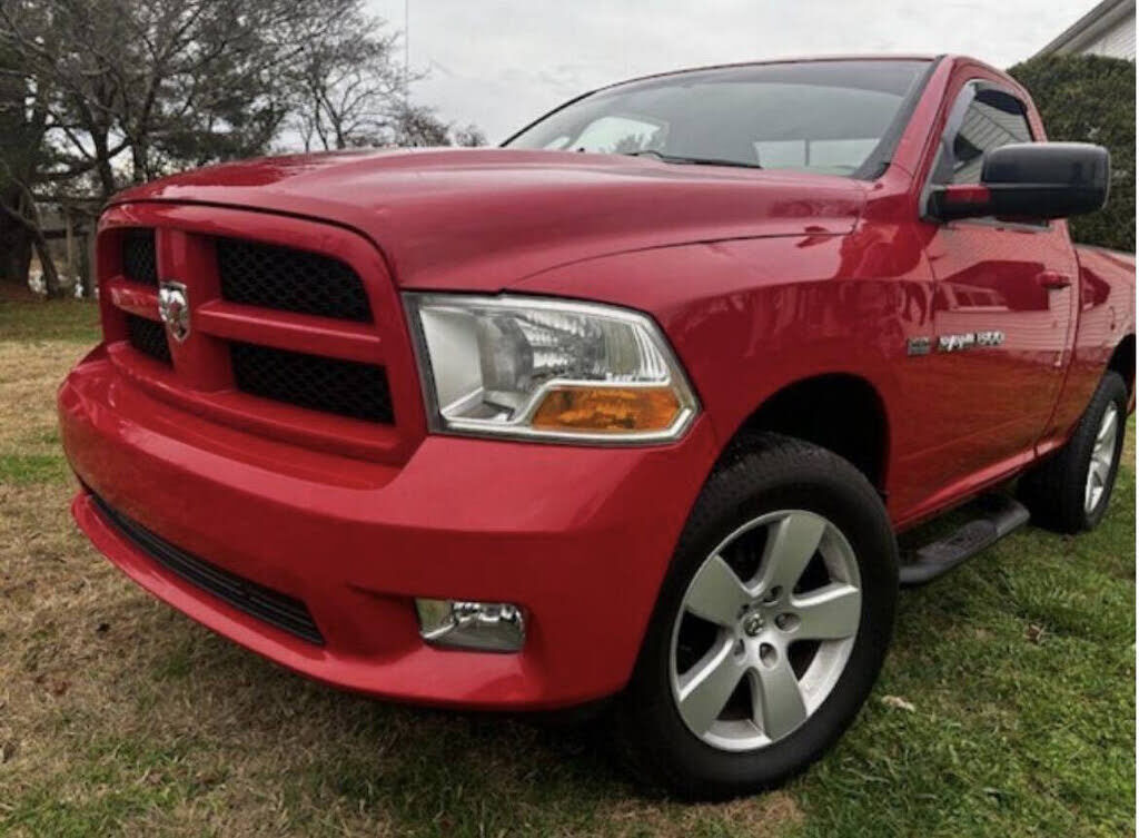 2011 DODGE Ram