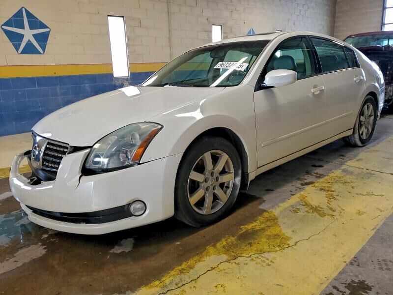 Nissan Maxima