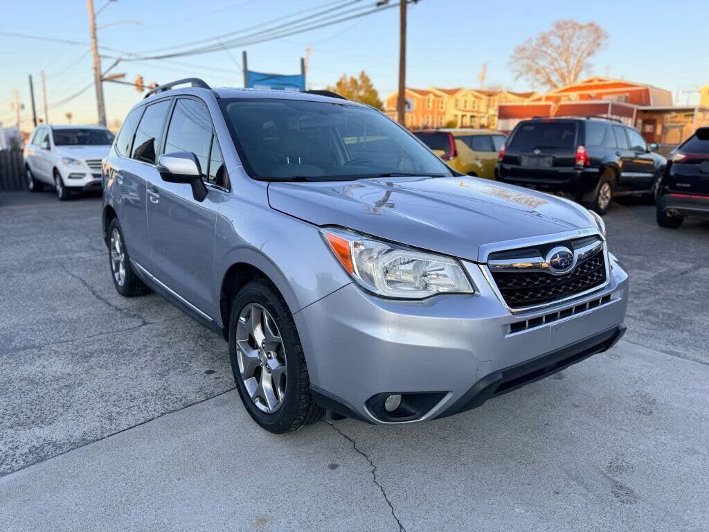 2016 SUBARU Forester