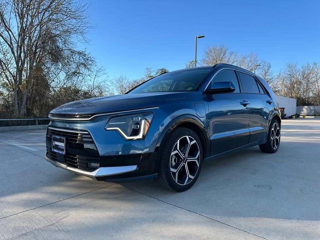 2023 KIA Niro