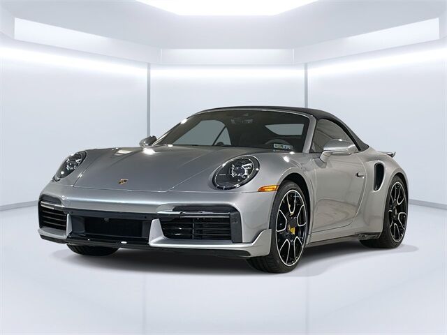 2025 PORSCHE 911