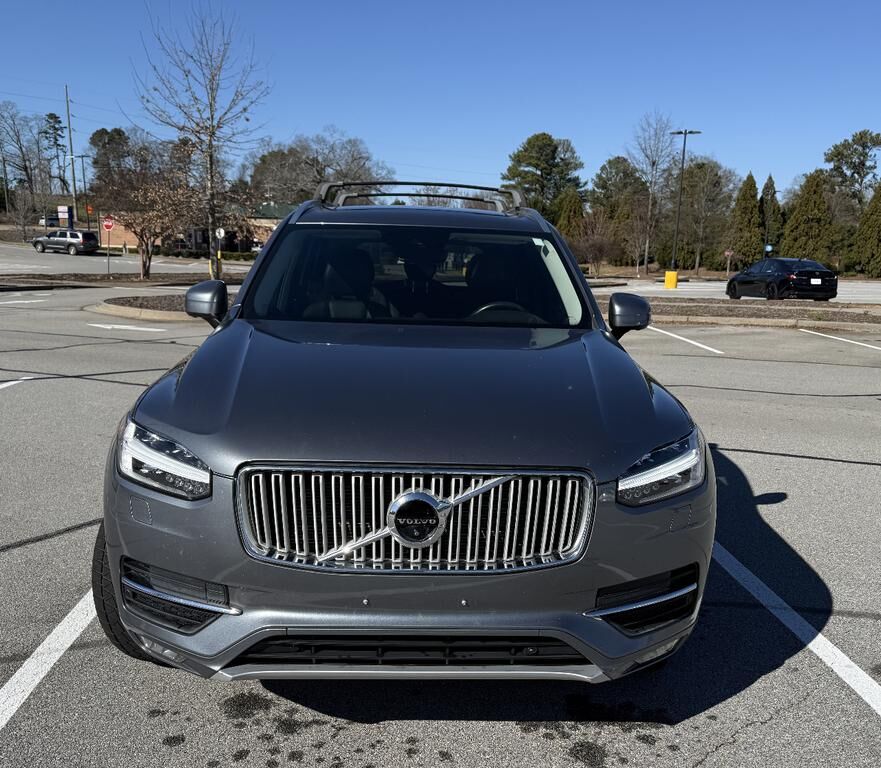2016 VOLVO XC90