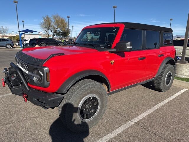 2024 FORD Bronco