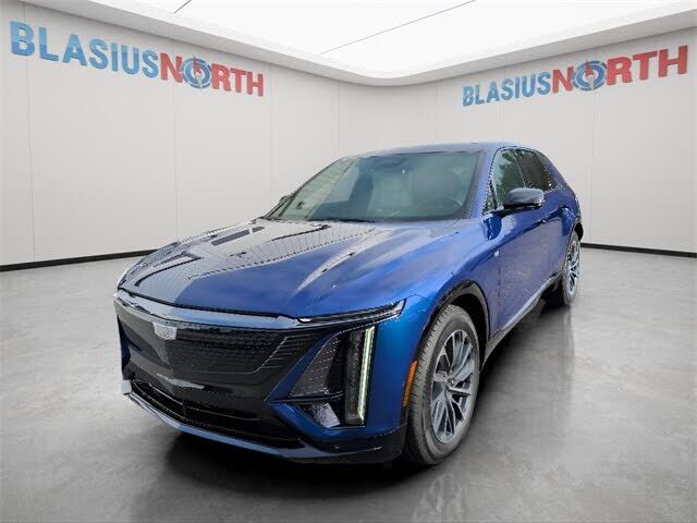 2024 CADILLAC Lyriq