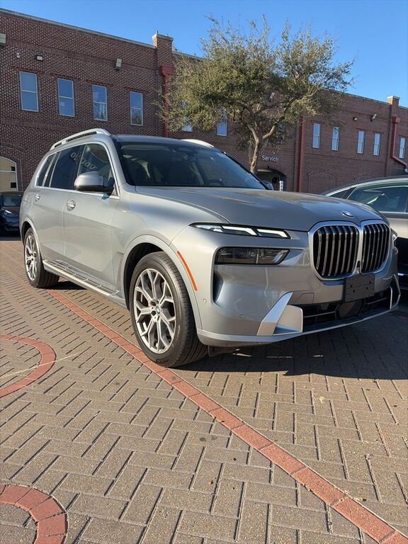2024 BMW X7