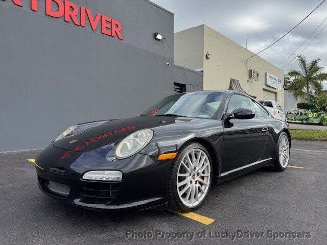 2010 PORSCHE 911