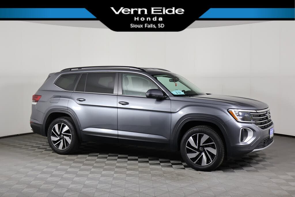 2025 VOLKSWAGEN Atlas